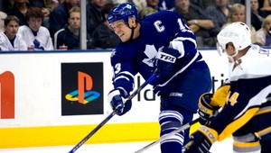 Sekera do prvého tímu, Ružička dočasne na farmu