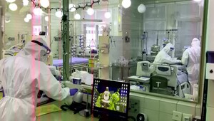 Nemocnice poskytujú len neodkladnú starostlivosť. V Nitre museli objednať chladiaci príves pre telá zosnulých