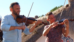 Chytľavý duet Ondreja Kandráča a Davida Keya nedostanete z hlavy: TOTO musíte počuť!