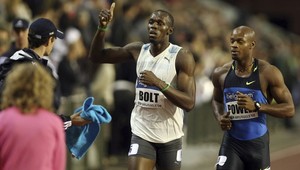 Bolt v protivetre a po zbabranom štarte skvelých 9,77