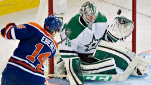 Nepriestreľný Lehtonen. Na Eberleho vytiahol superzákrok