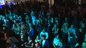 TV JOJ mapovala atmosféru vo volebných centrálach. Toto sú prvé reakcie na výsledky