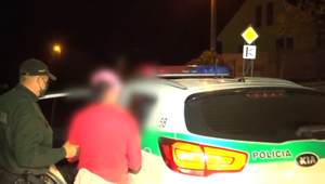 Ženu, ktorá pustila plyn a z bytu odišla, polícia obvinila. Do bytovky sa ale vrátila späť