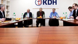 Obžaloba prezidenta! Gašparovič sa má vyspovedať, plánuje opozícia