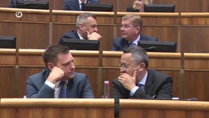 Diskusia o konsolidačných opatreniach pokračuje: Opozícia varuje pred komplikáciami