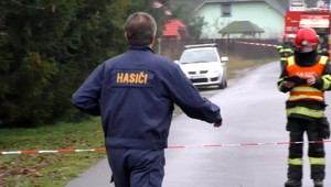 Do ovzdušia sa dostal nebezpečný plyn. Hasiči upozornili ľudí, aby nevychádzali von