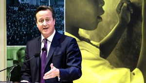 Britský premiér posiela na Ukrajinu vojenských poradcov