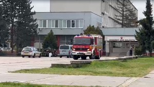 Anonym nahlásil bombu na jednom zo súdov