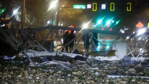 Hurikán Milton stále postupuje Floridou. Vietor dosahuje 145 kilometrov za hodinu