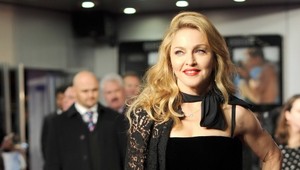 Nervózna Madonna predstavila Európe svoj prvý film W.E.!