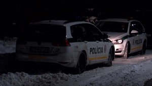 Tragédia v Snine. Žena (41) bodla do hrude 23-ročného druha