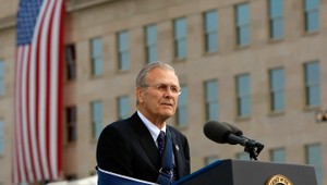 Vo veku 88 rokov zomrel Donald Rumsfeld, minister obrany z Bushovej administratívy
