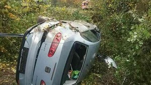 Smrť kosila na cestách: V Brezovej pod Bradlom došlo k tragickej dopravnej nehode