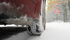 Vodička sa spoliehala na navigáciu, skončila na sánkarskej dráhe