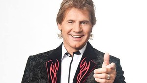 Spevák Otto Weiter na prístrojoch!