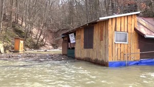 Pri Domaši zaplavila voda latríny. Starosta hovorí o ekologickej katastrofe