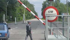 Na monitoring východnej hranice si prenajme tri vrtuľníky