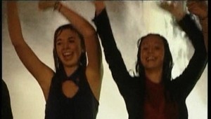 Španieli oslavujú, že Hamilton prehral