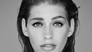 To nemyslí vážne! Rytmus chytil svoju tehotnú snúbenicu pod krk