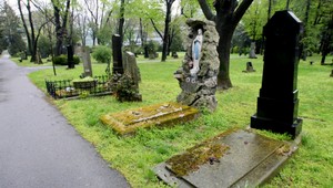 Medzinárodný konflikt pre hroby