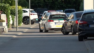 V Nitre skoro ráno zasahovali vyšetrovatelia finančnej polície. Prípad by mal súvisieť s podvodmi na DPH