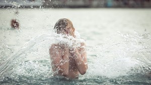 Leto znamená teplo a teplo znamená kúpanie. Pozrite si zoznam kvality vôd