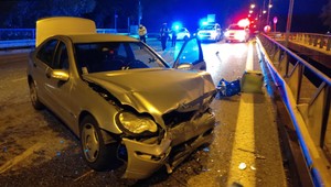 85-ročná vodička čelne narazila do auta, zrážku neprežila