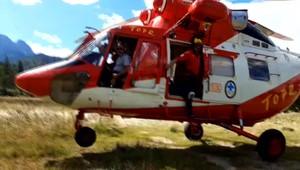 Dvaja muži uviazli vo Veľkej snežnej jaskyni v Tatrách. Záchranári ich hľadajú už 3 dni