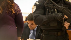 Kočner z väzby posielal "motáky" s inštrukciami na prevod lukratívnych nehnuteľností