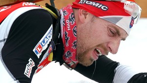 Suverénny Svendsen, Slováci sa do stíhačky nedostali