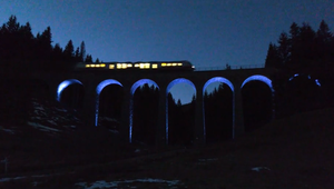 Symbol Horehronia sa pred Vianocami rozžiaril: Chmarošský viadukt prvýkrát svieti