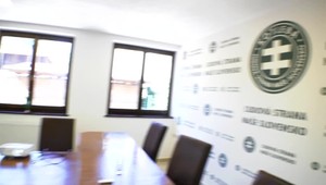 Asistent poslanca ĽSNS bol odsúdený za viaceré trestné činy, strana to ako problém nevníma