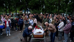 1207. deň na Ukrajine: Odovzdávanie tiel padlých pokračuje, Rusko tvrdí, že od Ukrajiny žiadne nedostalo