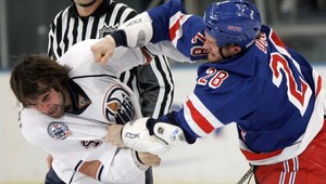 Súboj Jurčinu s Meszárošom v NHL