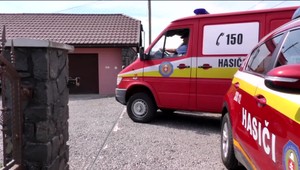 Žena, pri výbuchu krbu utrpela rozsiahle popáleniny po celom tele. Príčina explózie je už známa