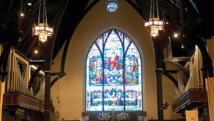 Boh nemá pohlavie. Chcú zrušiť jeho oslovovanie ako Pán a On