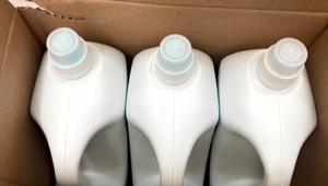 Zaujímavý nález: Colníci zastavili kamión plný falošných pracích gélov