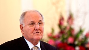 Opozícia ide po krku Čaploviča, nezvláda svoj rezort