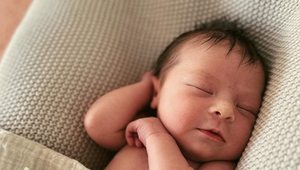 Najkrajšia správa pre nevyliečiteľne chorého Brucea Willisa! BÁBO je na svete!