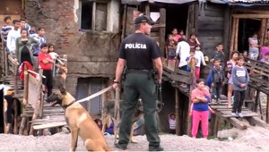 Smrť zo strachu. Ženu vydesil chlap so sekerou