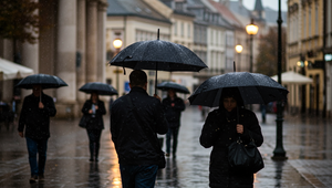 Jesenné počasie dorazilo:  Teploty klesajú, očakávajte zrážky a silný vietor