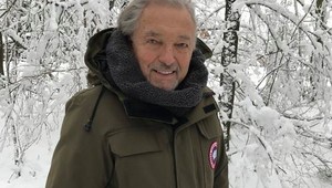 Gott sa po vážnej chorobe zotavuje na horách