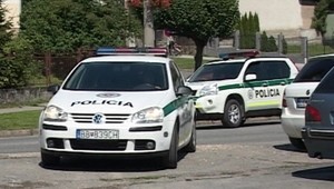 Dráma vo Veľkom Horeši! Manžela zavraždila pred očami syna (13)