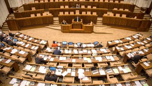 Pellegrini zvolal mimoriadnu schôdzu, témou budú učitelia a zdravotníctvo