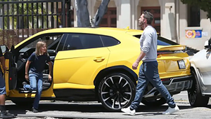 To bol fakt zlý nápad! Affleckov 10-ročný syn NABÚRAL požičané Lamborghini!