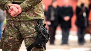 Vojak, ktorý mal zastreliť 16 Afgáncov, je už v USA