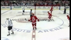 Dallas odvrátil aj druhý mečbal Detroitu