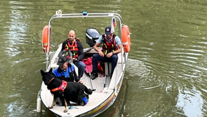 Išiel sa kúpať, aj keď nevedel plávať. Telo muža našiel pes