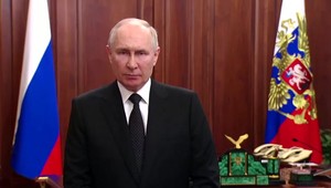 Vyslanie sovietskych tankov do Československa bolo chybou, tvrdí Putin