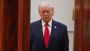 Ostrý prejav Trumpa k národu: Iránu hrozí útokmi, chce ich poslať do doby kamennej